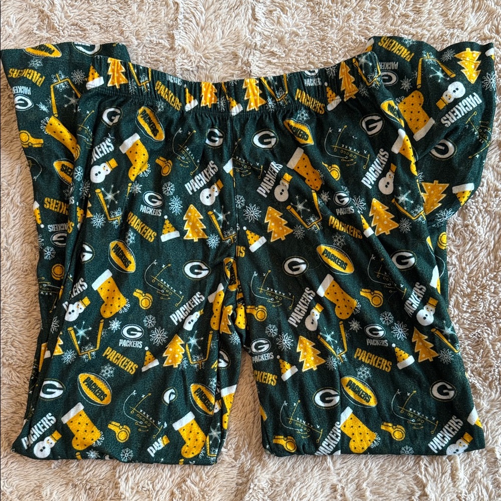 NFL Team Apparel Green Bay Packers Holiday Green and Yellow Pajama Pants L